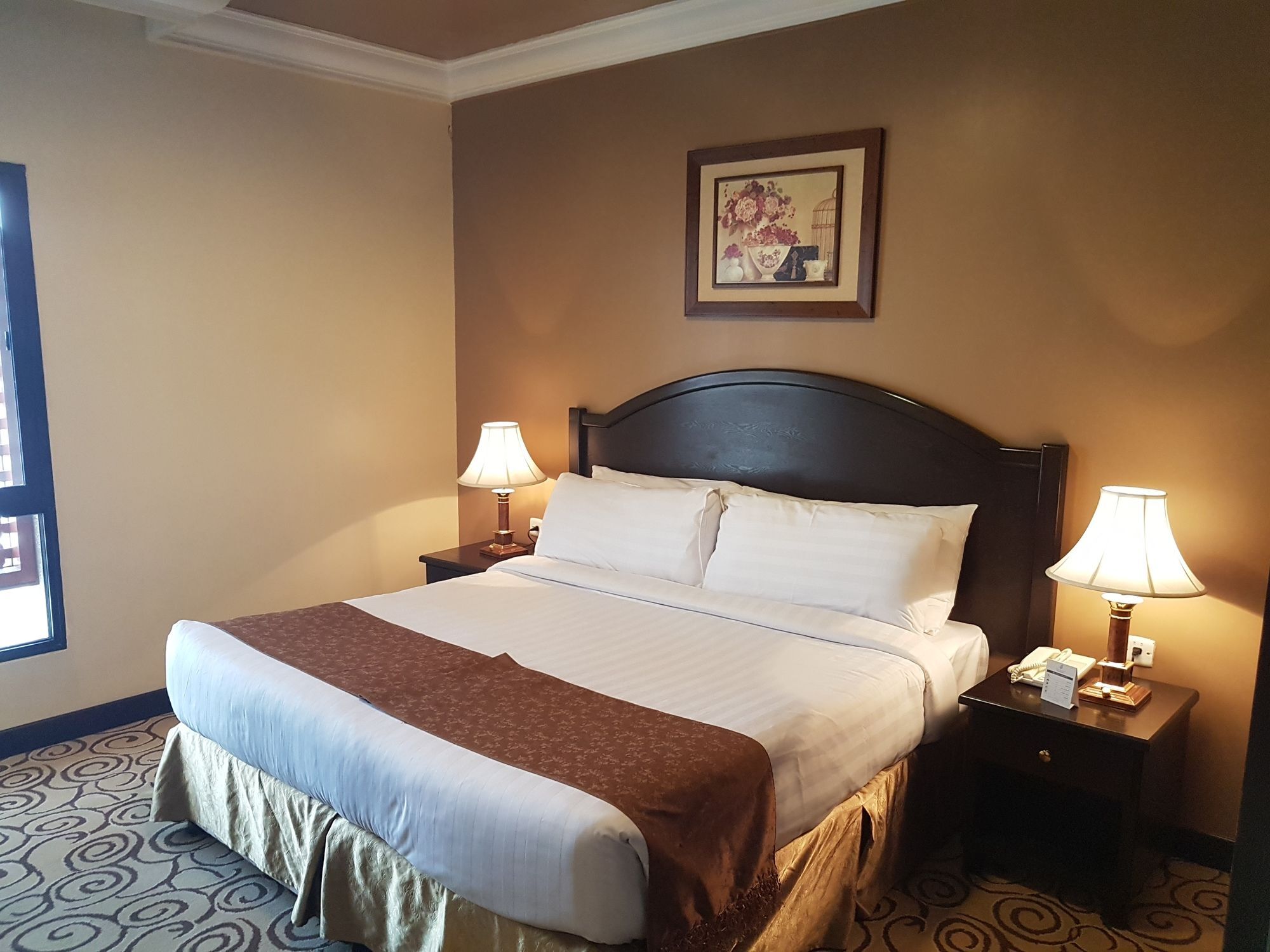 Taiba Suites Madinah Medyna Zewnętrze zdjęcie A bedroom at the hotel